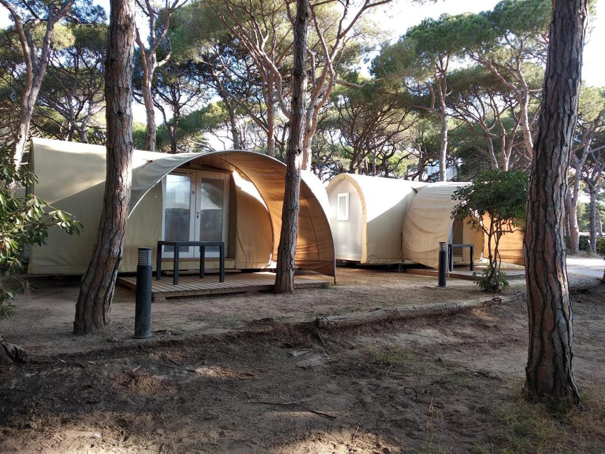 Camping 3 Estrellas Gava Luaran gambar