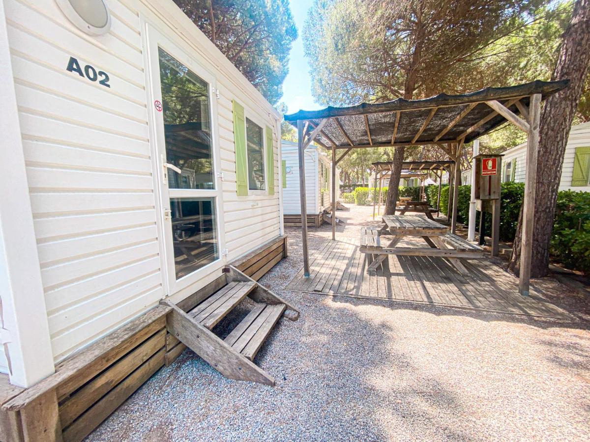 Camping 3 Estrellas Gava Luaran gambar